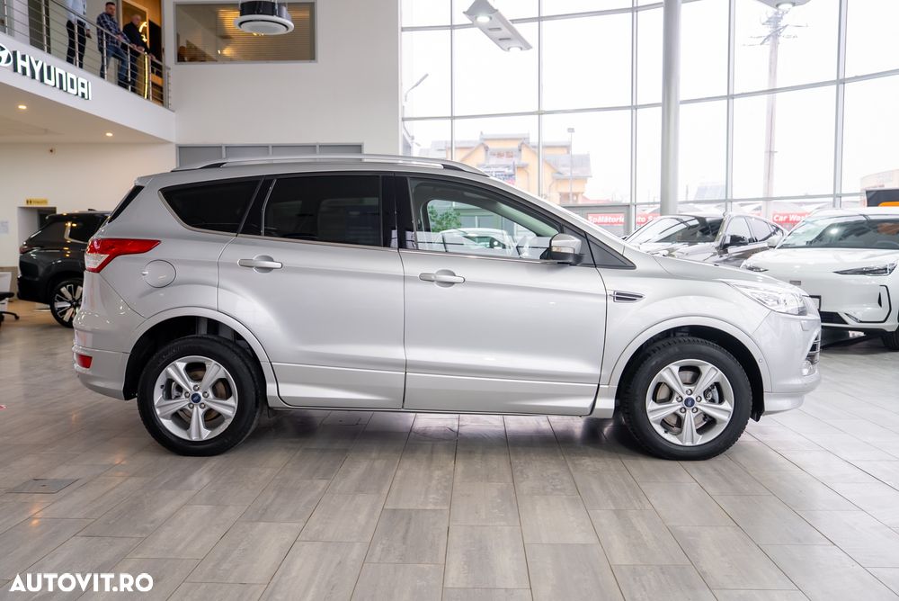 Ford Kuga 2.0 TDCi 4x4 Aut. Business Edition - 11