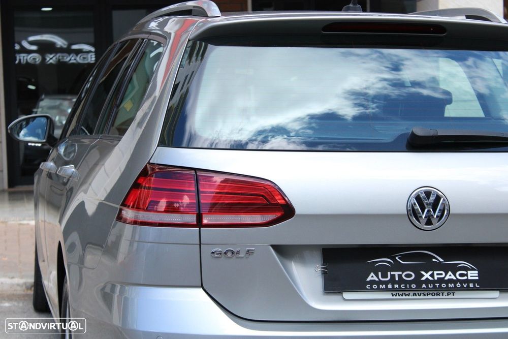VW Golf Variant 1.6 TDi Highline - 12