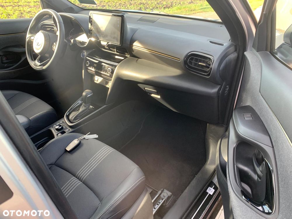 Toyota Yaris Cross - 15