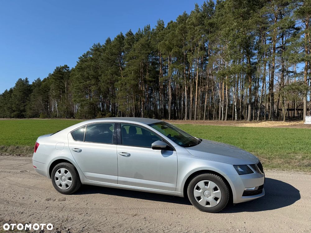 Skoda Octavia 1.6 TDI Ambition - 16