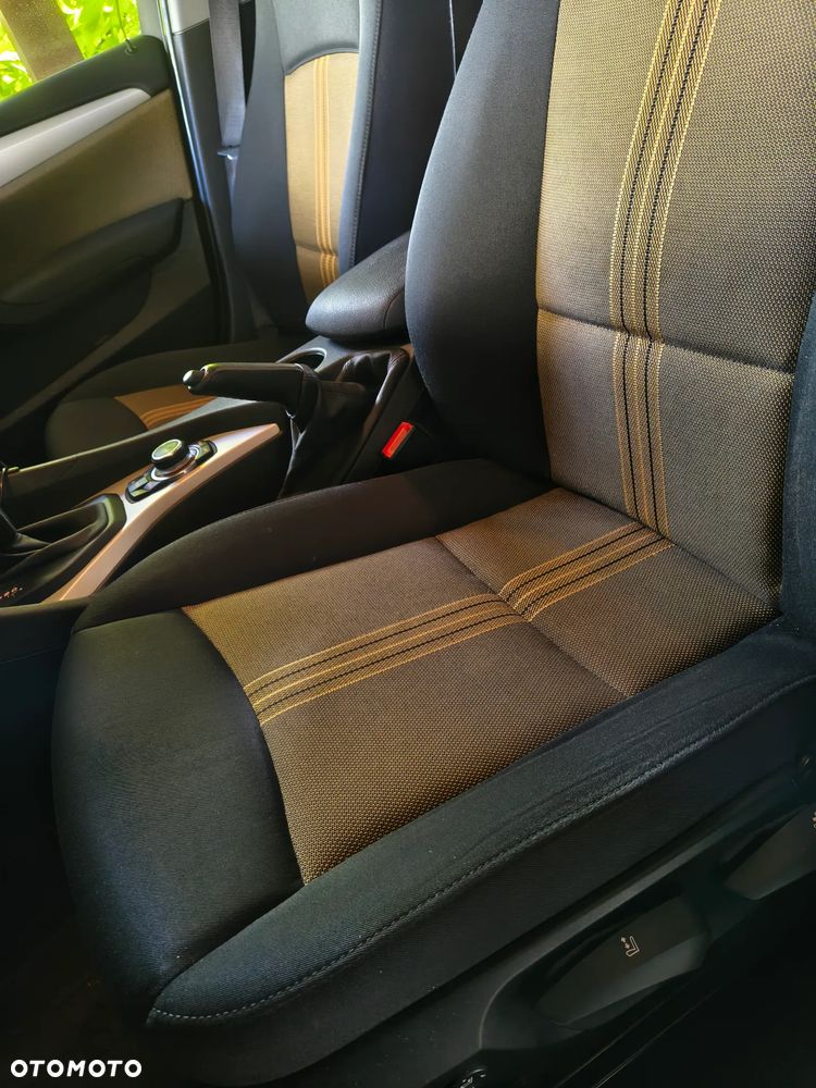 BMW X1 xDrive23d - 29