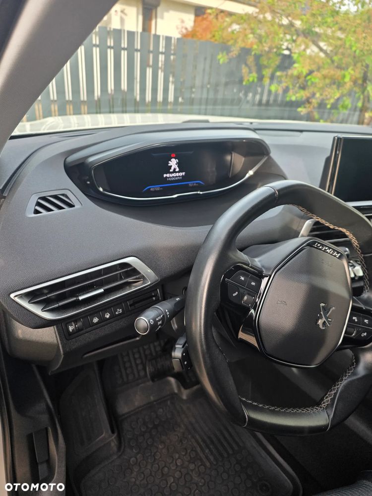 Peugeot 5008 1.5 BlueHDi Allure Pack S&S EAT8 - 3