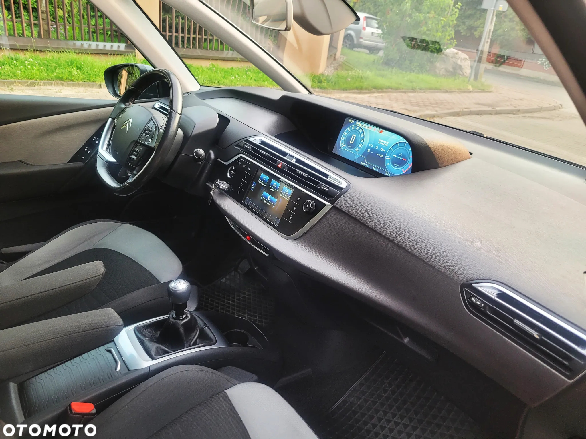 Citroën C4 Picasso 1.6 THP Exclusive - 21
