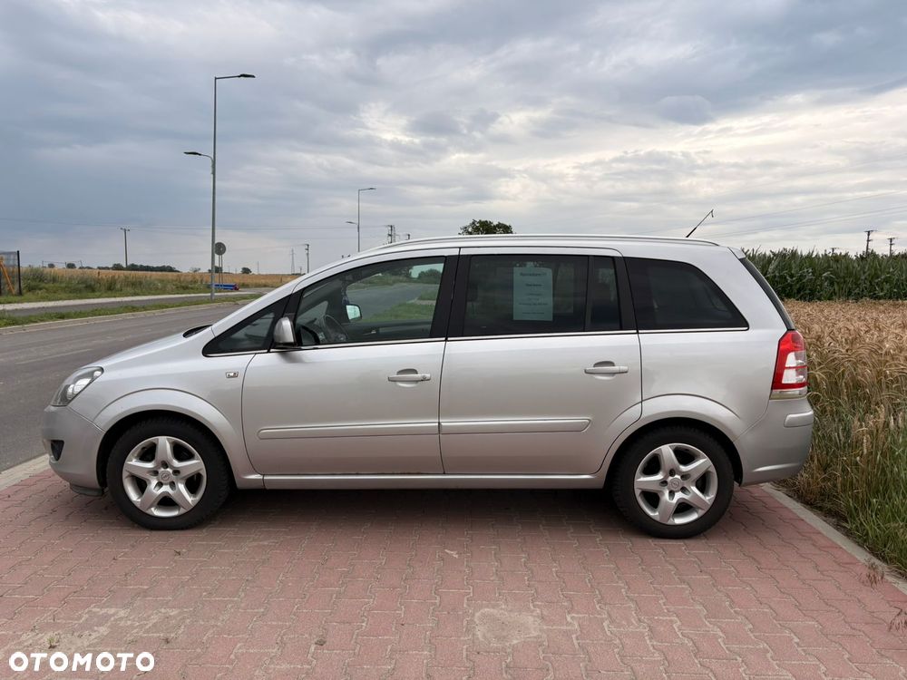 Opel Zafira 1.8 - 5