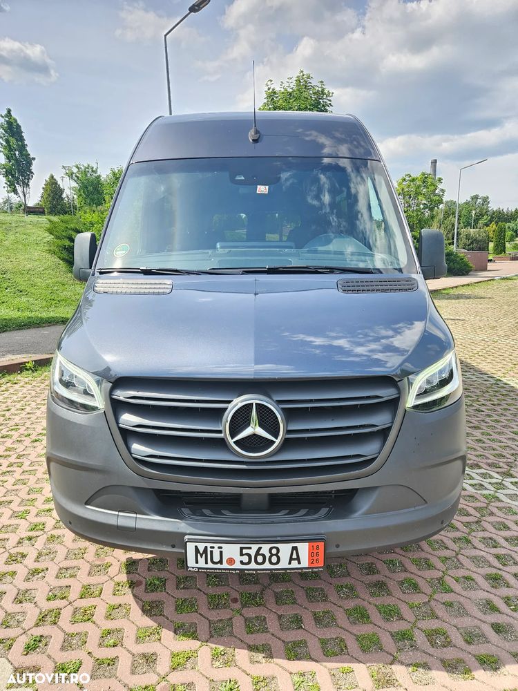Mercedes-Benz Sprinter - 10