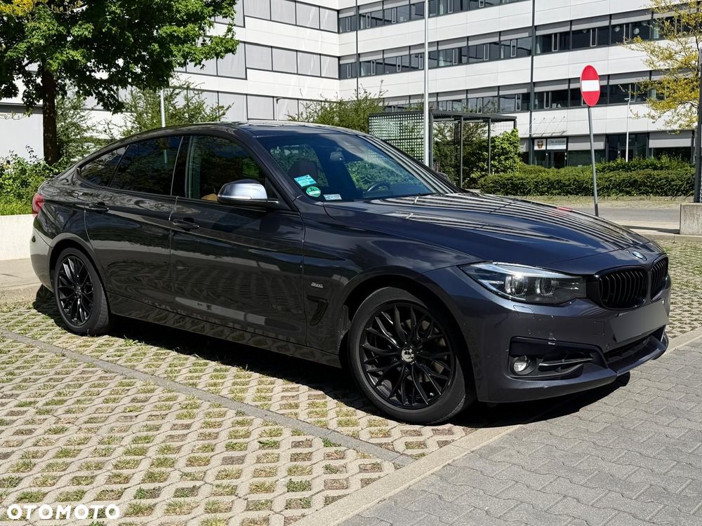 BMW Seria 3 320d xDrive Sport Line - 24