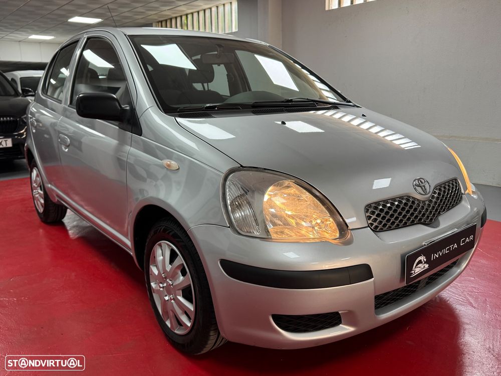 Toyota Yaris 1.0 Sol - 9