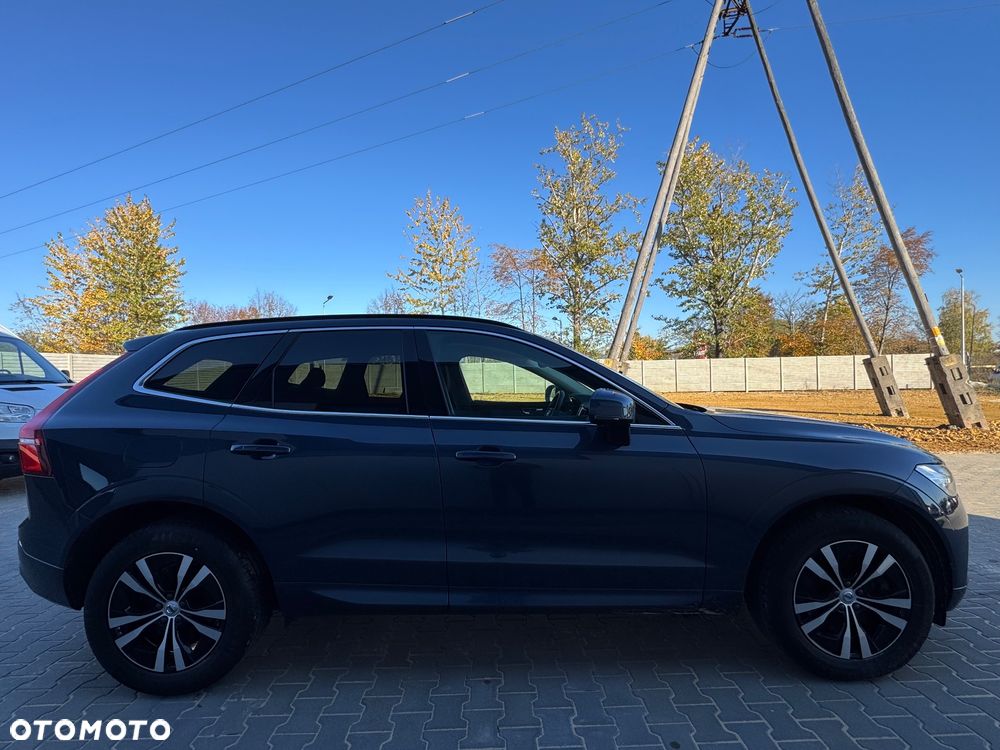 Volvo XC 60 B4 D Geartronic Momentum Pro - 6