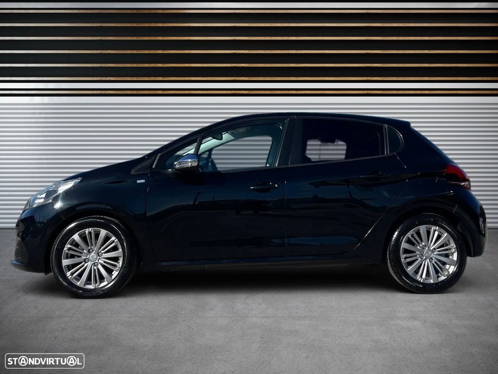 Peugeot 208 1.6 BlueHDi Style - 4