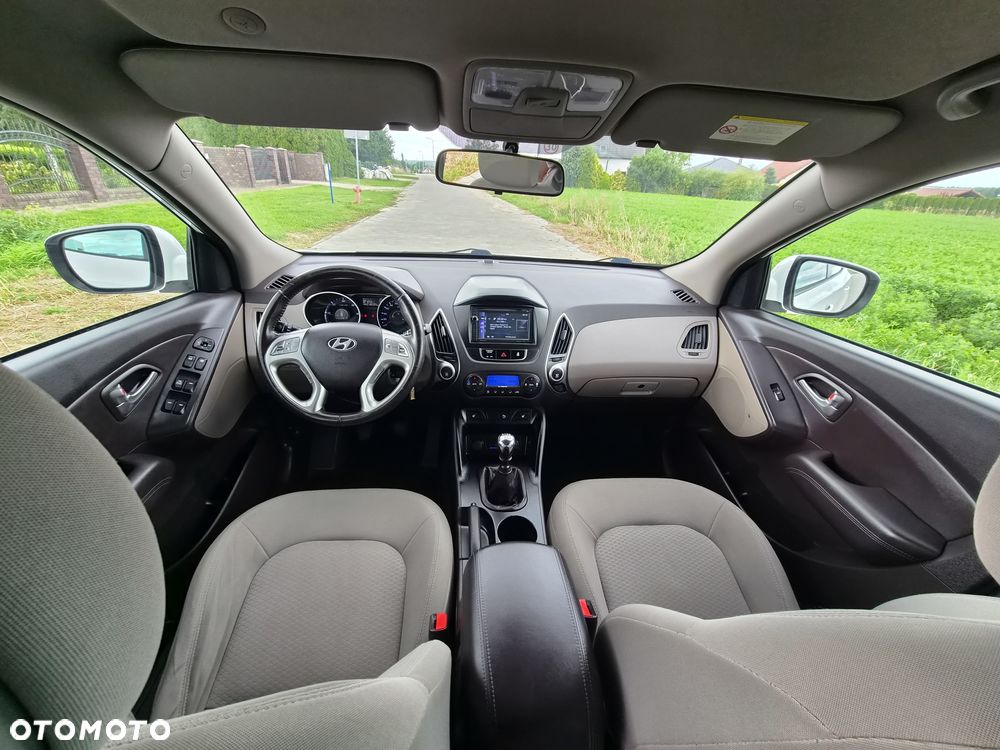 Hyundai ix35 1.7 CRDi Premium 2WD - 13