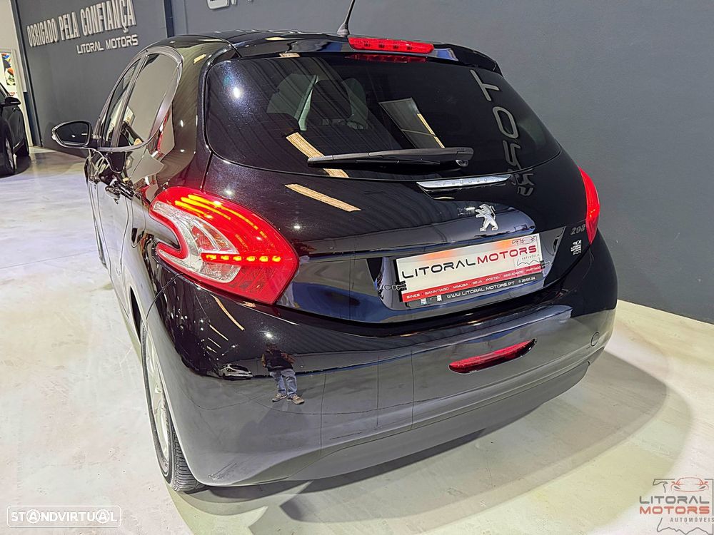 Peugeot 208 1.4 HDi SE Style - 9