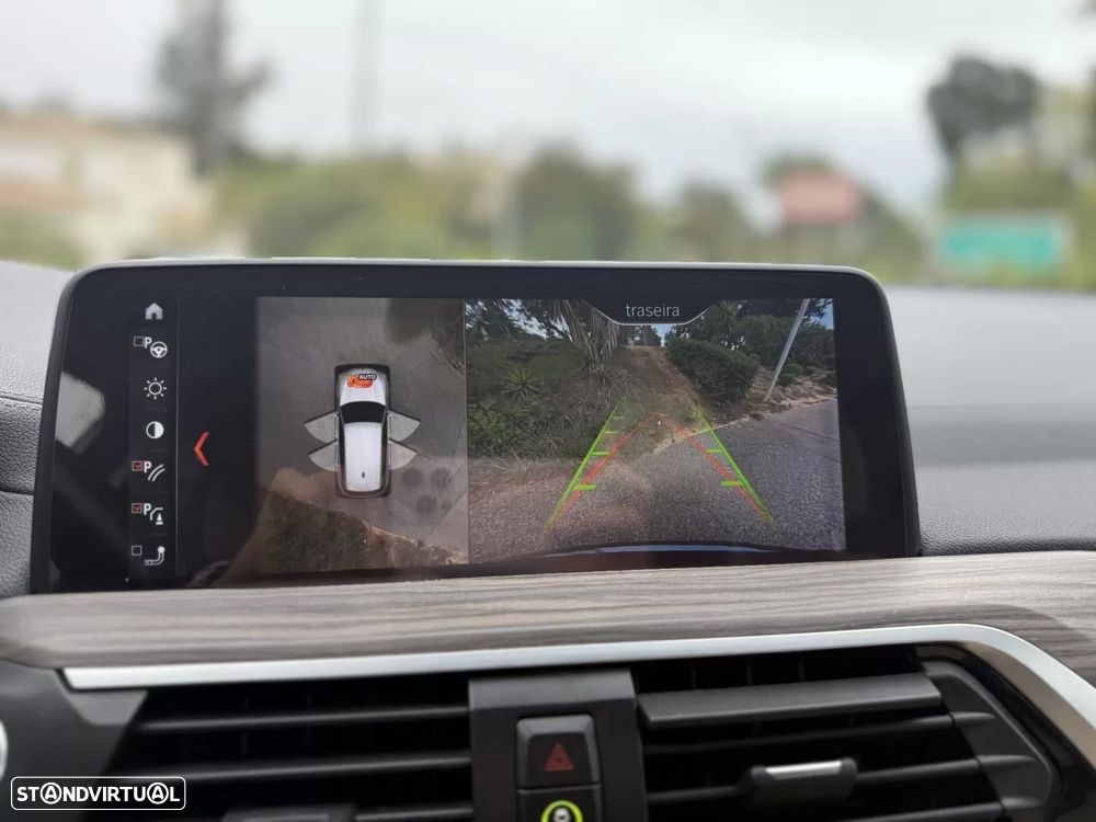 BMW X3 20 d xDrive Line Luxury - 22