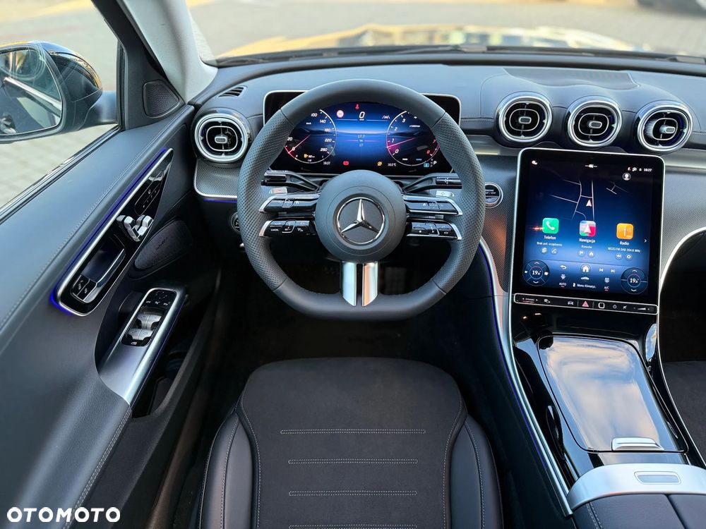 Mercedes-Benz Klasa C 180 9G-TRONIC AMG Line Advanced - 18