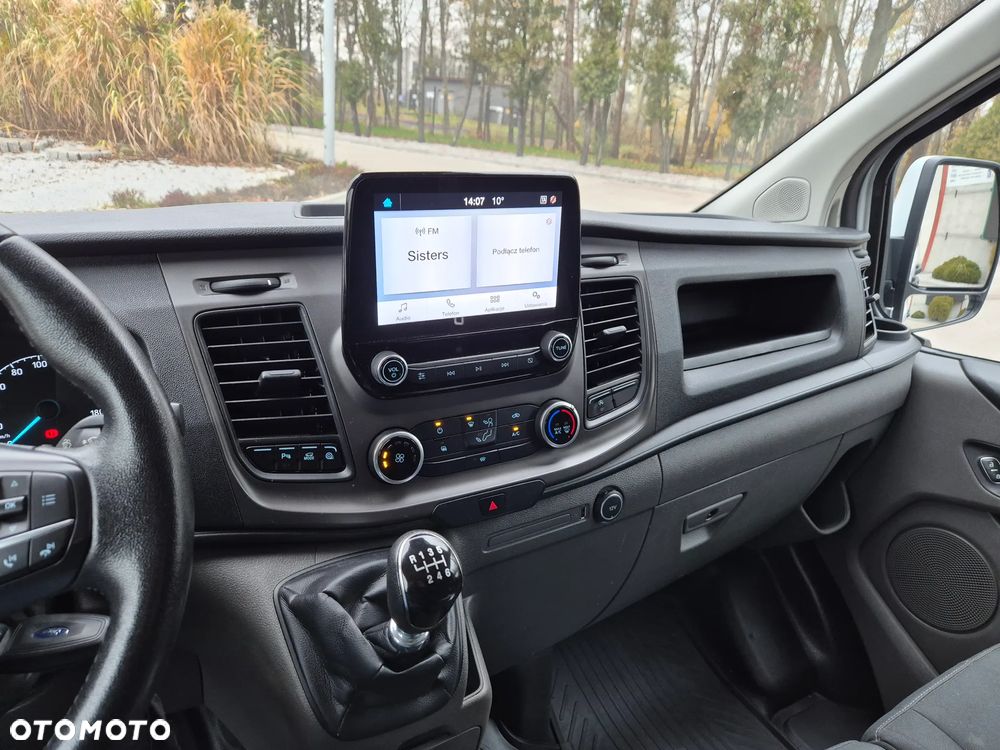 Ford Transit CUSTOM - 15