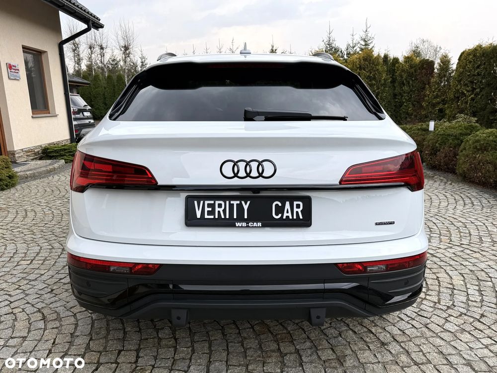 Audi Q5 Sportback 40 TDI quattro S tronic S line - 8