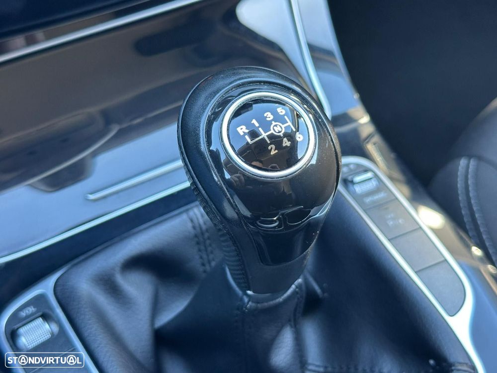 Mercedes-Benz C 200 BlueTEC Avantgarde - 13