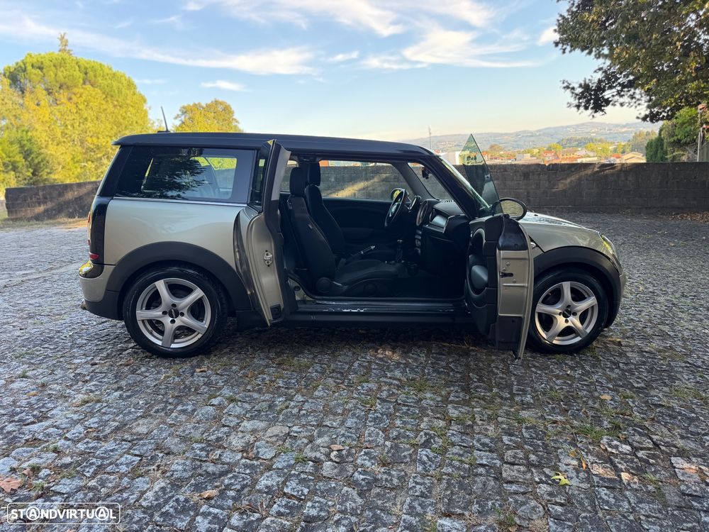 MINI Clubman Cooper D - 13