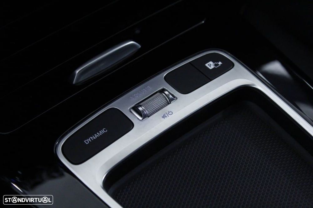 Mercedes-Benz A 180 d AMG Line Aut. - 31