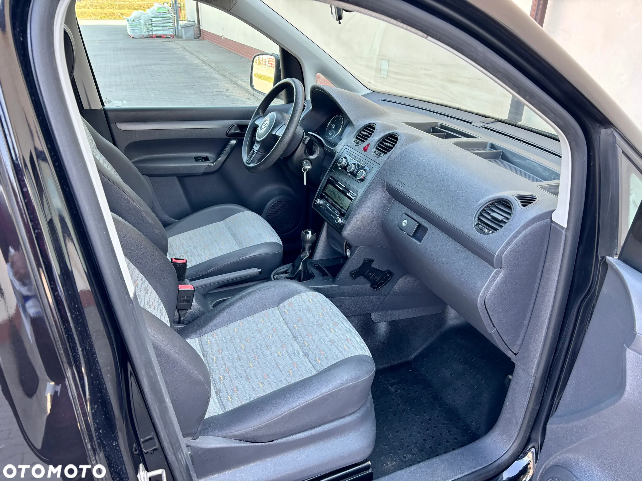 Volkswagen Caddy LIFT 1.6 TDI Klima Zarejestrowane Piękne - 8