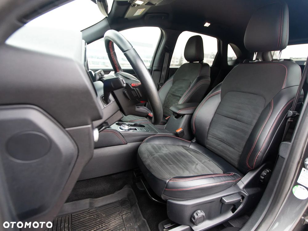 Ford Kuga 2.0 EcoBlue 4x4 ST-LINE X - 19