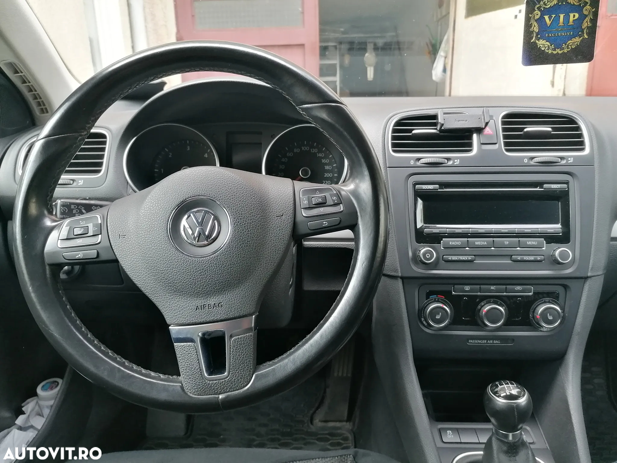 Volkswagen Golf 1.6 TDI DPF Trendline - 4