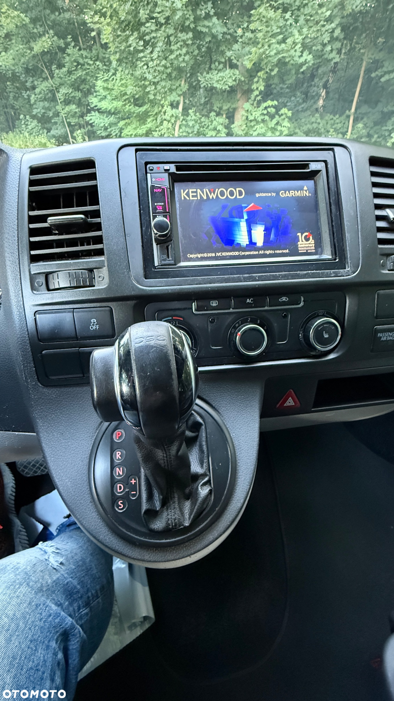 Volkswagen Transporter - 25