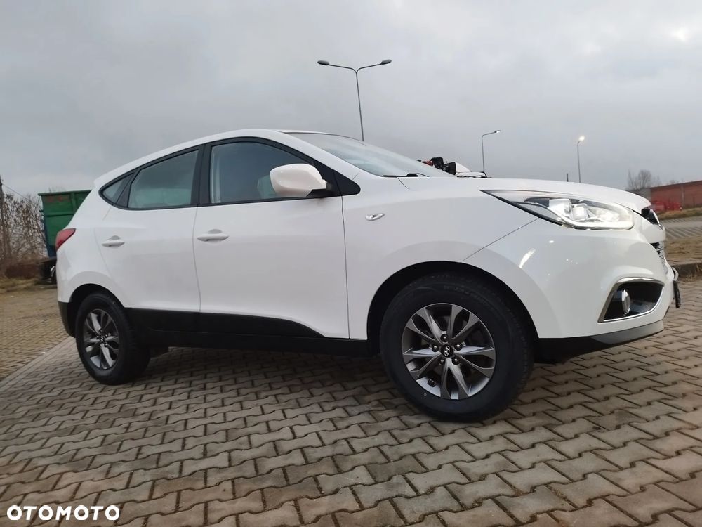 Hyundai ix35 1.6 2WD Fifa World Cup Edition - 5