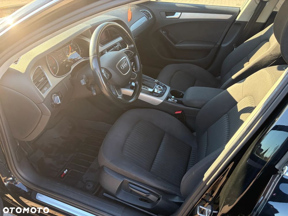 Audi A4 Avant 2.0 TDI DPF quattro S tronic Ambiente - 7