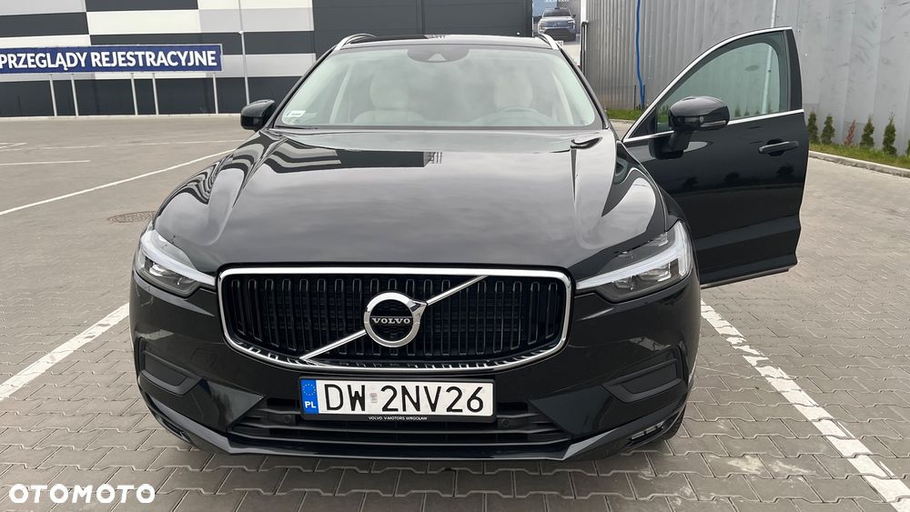 Volvo XC 60 B4 B Momentum Pro - 22