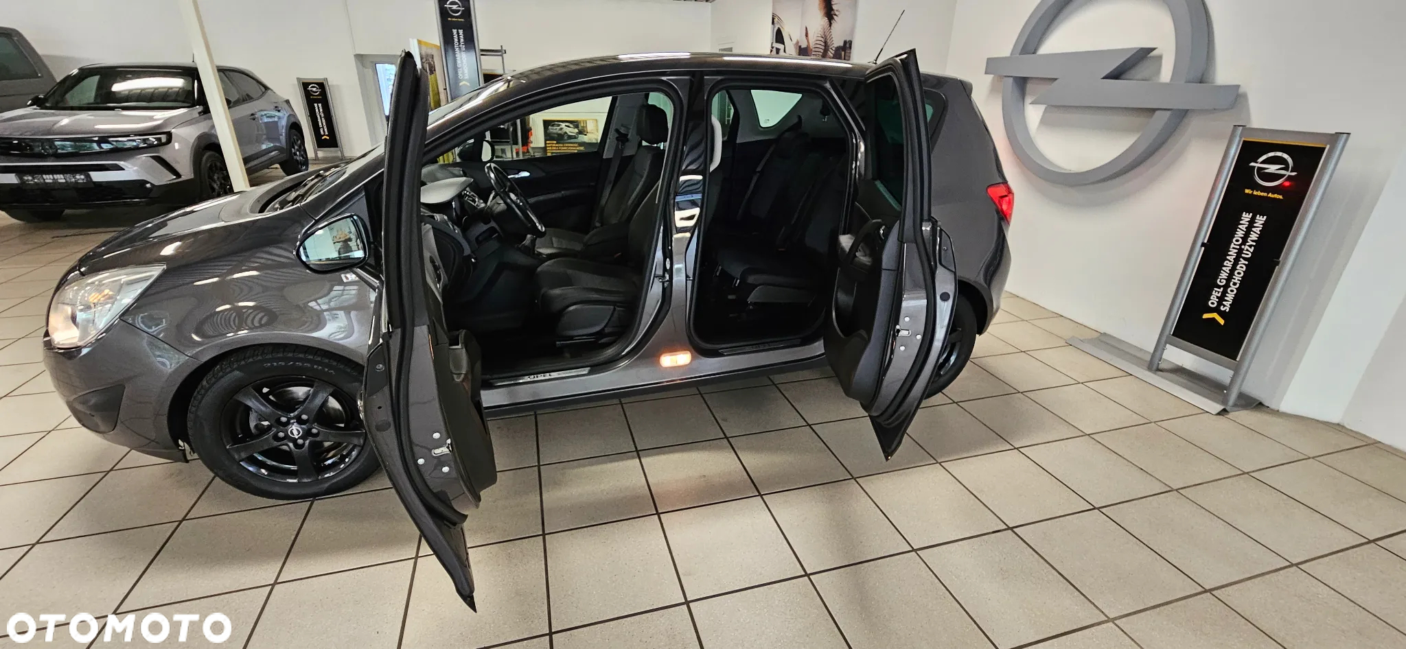 Opel Meriva 1.4 T Cosmo - 10