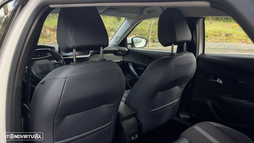 Peugeot 2008 PureTech 130 EAT8 Allure Pack - 15