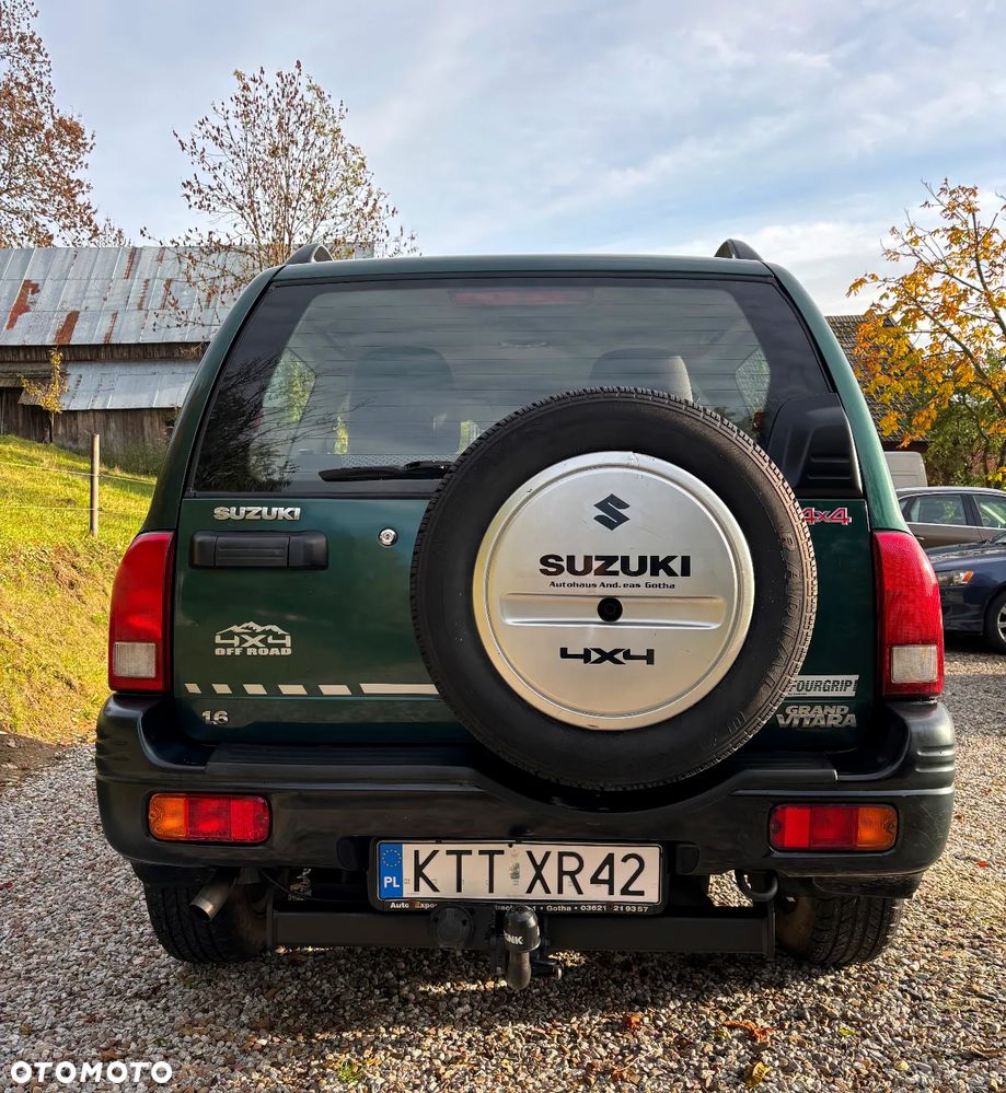 Suzuki Grand Vitara 1.6 - 6