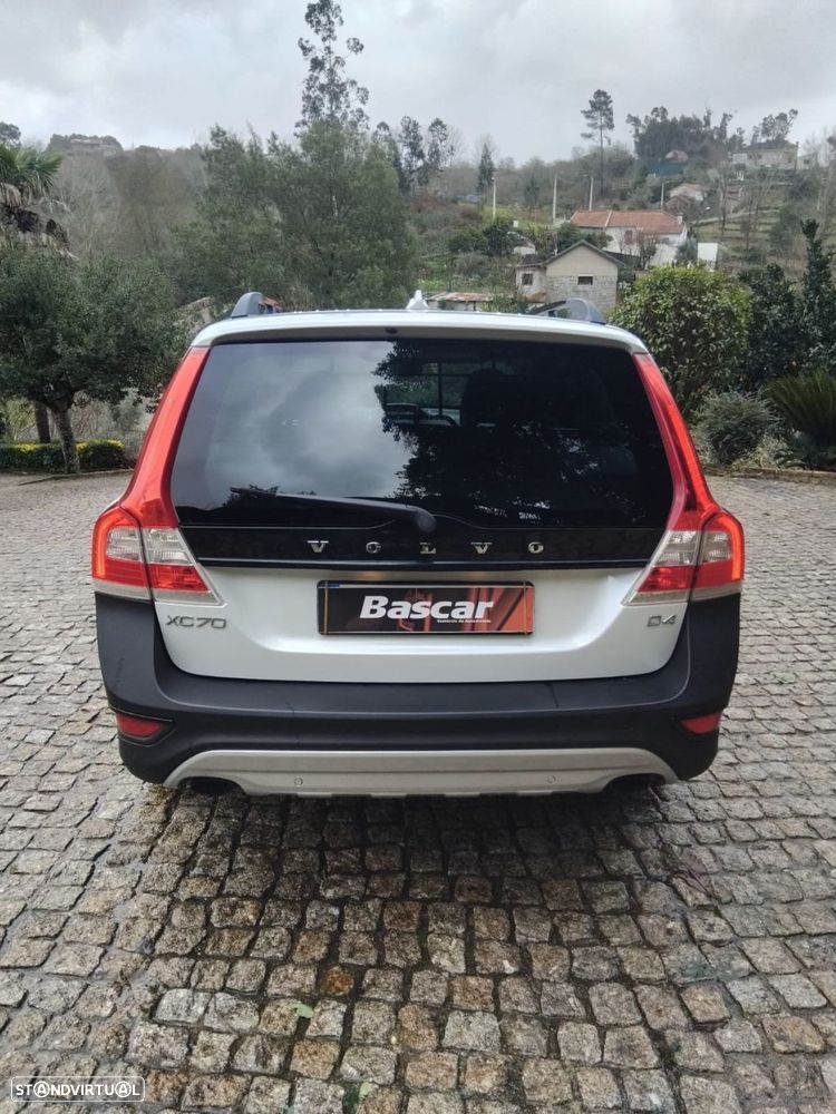 Volvo XC 70 2.0 D4 Summum Dynamic Geartronic - 5