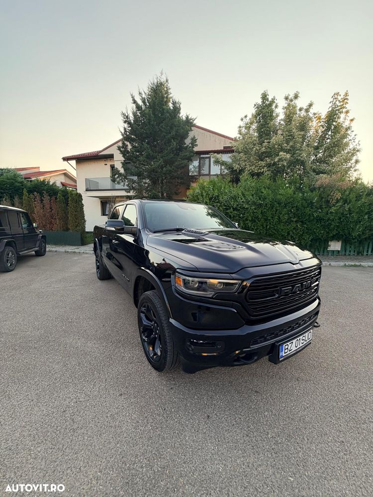 Dodge RAM - 18