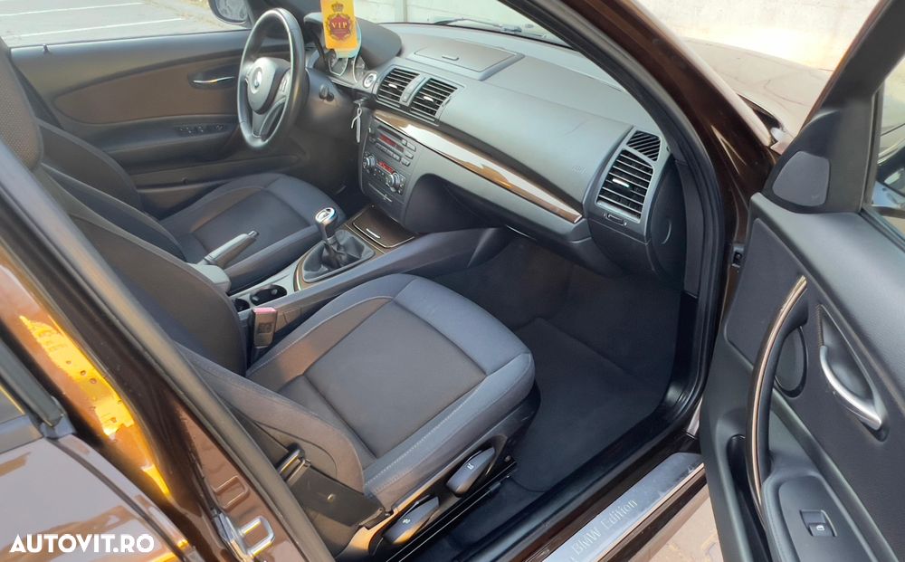 BMW Seria 1 116i - 6