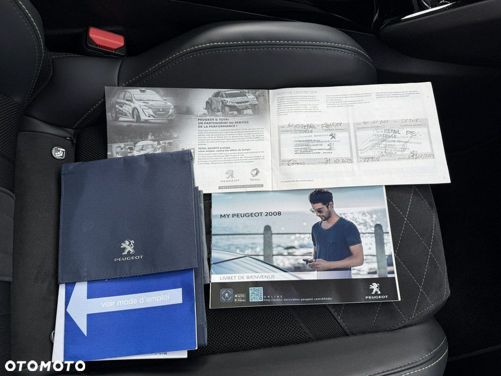 Peugeot 2008 BlueHDi 130 EAT8 GT - 38