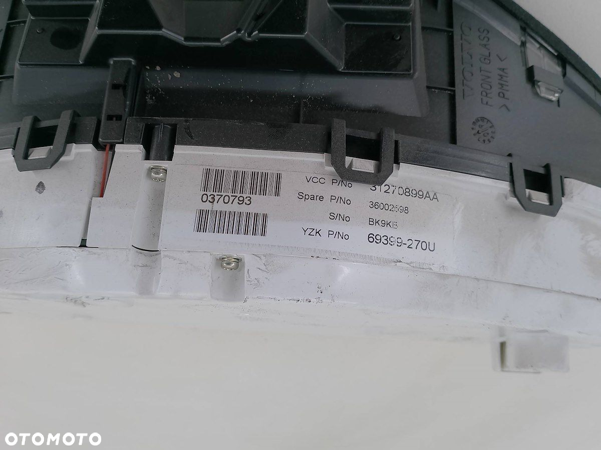 LICZNIK VOLVO V70 III ( 07-12 ) 31270899AA  36002598 2.0 D 136KM - 5
