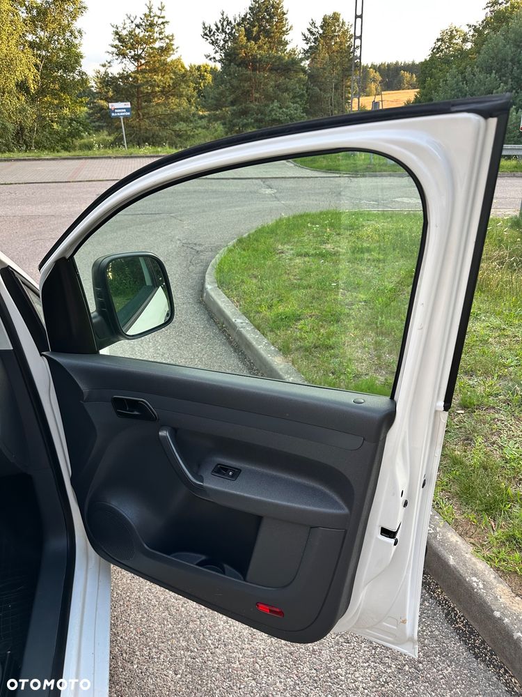Volkswagen Caddy - 19