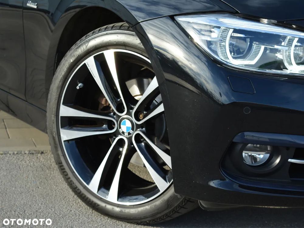 BMW Seria 3 318i Sport Line Shadow - 4