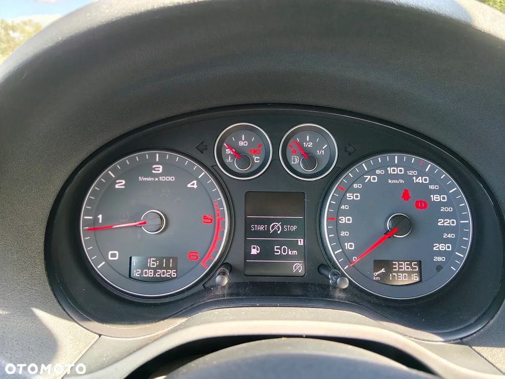 Audi A3 Sportback 1.6 TDI DPF Attraction - 6