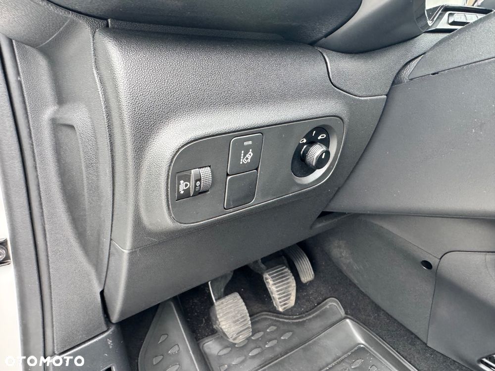 Citroën C3 BlueHDi 75 S&S 83g FEEL - 12
