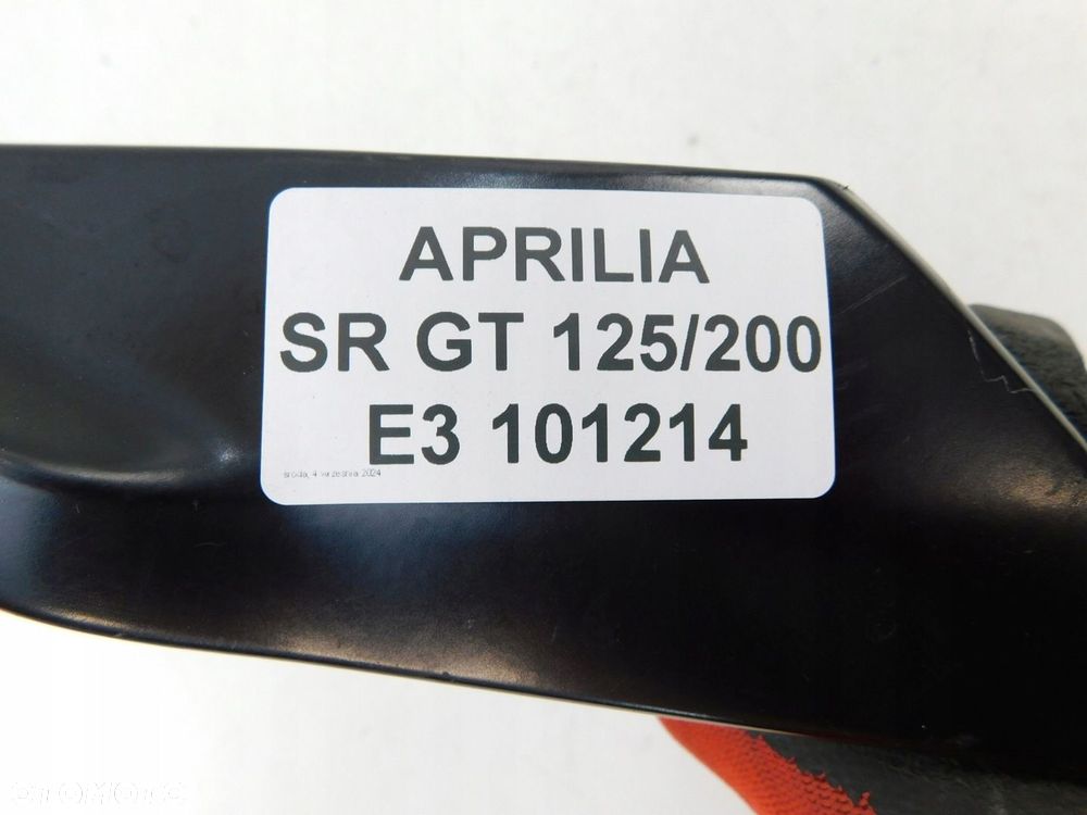APRILIA SR GT 125 200 SET PODNÓŻEK PASAŻERA LEWY - 6