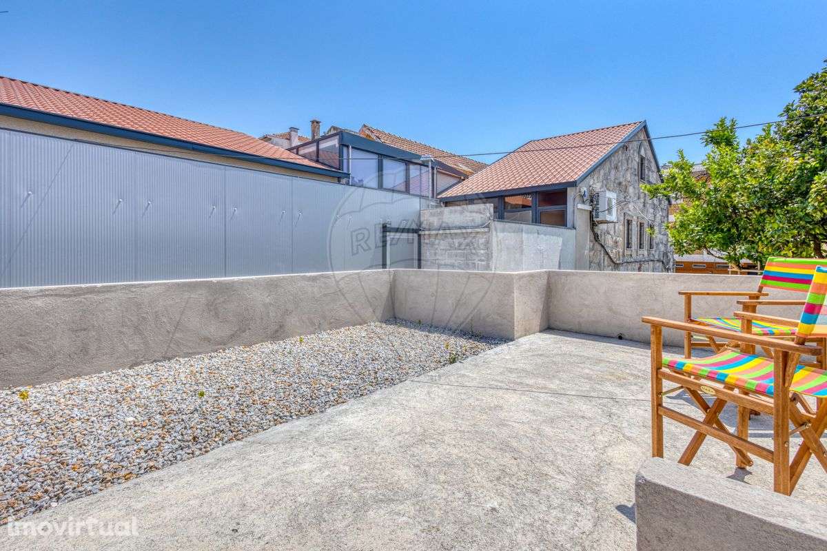 Moradia T1 para venda - Grande imagem: 4/23