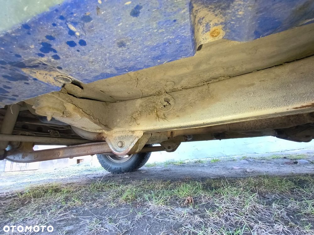 Suzuki Jimny 1.3 - 5