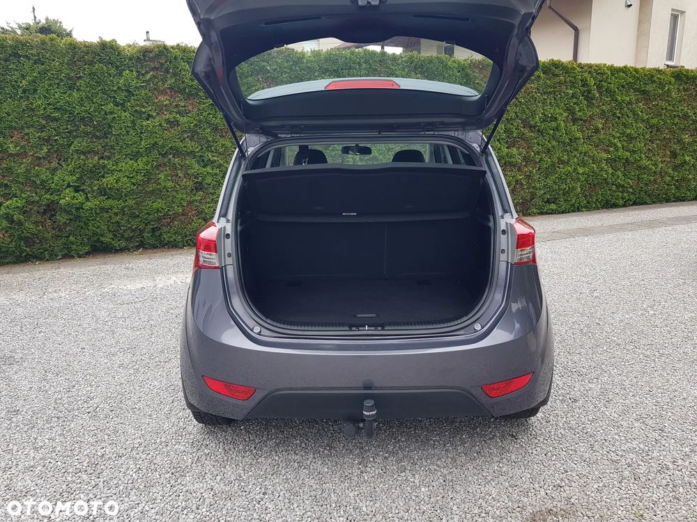 Hyundai ix20 - 18
