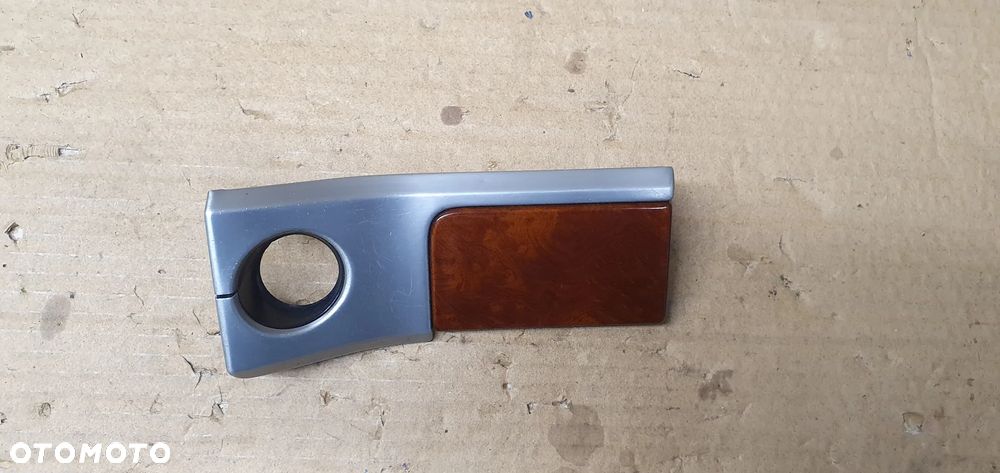 Listwa osłona dekor konsoli VW Touareg 7L6857240 7L6857190J - 2