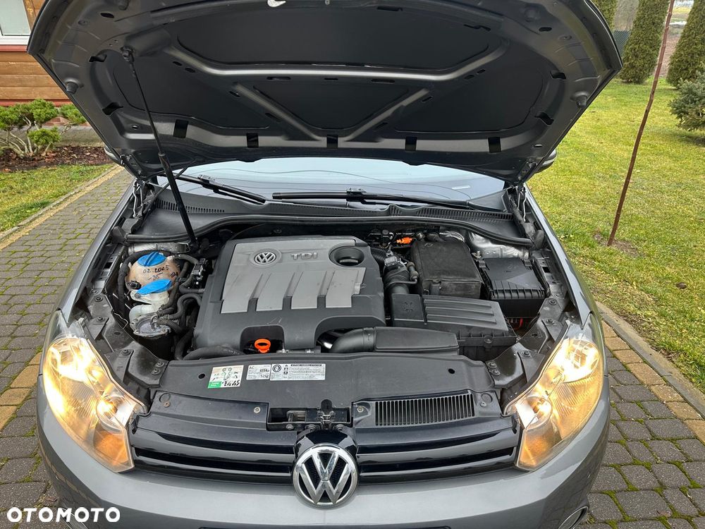 Volkswagen Golf 1.6 TDI DPF BlueMotion - 10