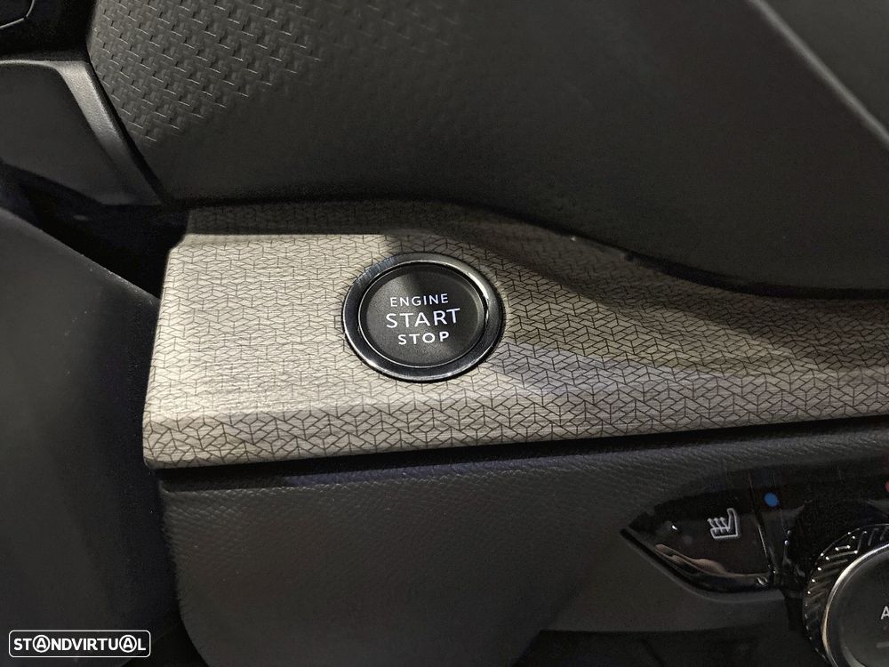 Citroën C5 X Hybrid 145 ë-DSC6 PLUS - 23