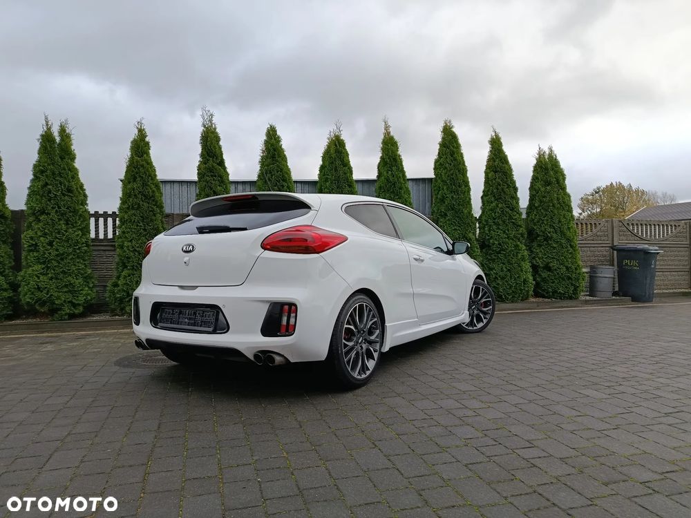 Kia Ceed 1.6 T-GDI GT-Challenge - 3