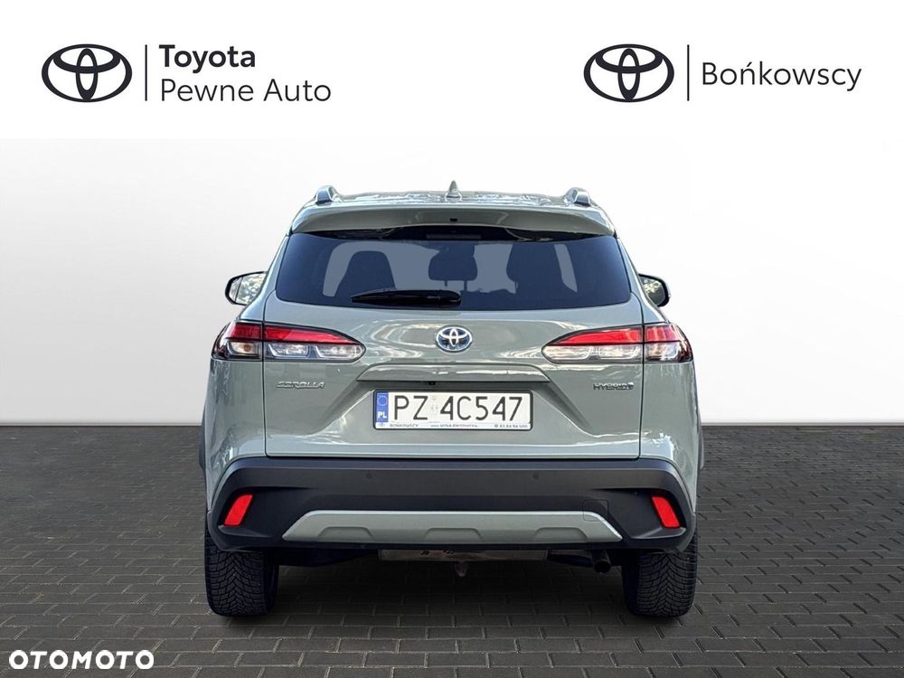 Toyota Corolla Cross - 11